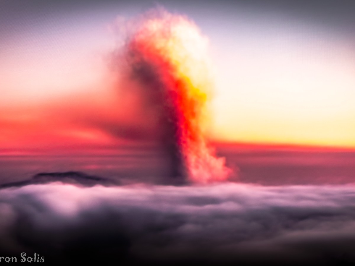 Volcanic, First Gases, World Photo Annual Refocus Awards 2025 Honorable&nbsp;Mention